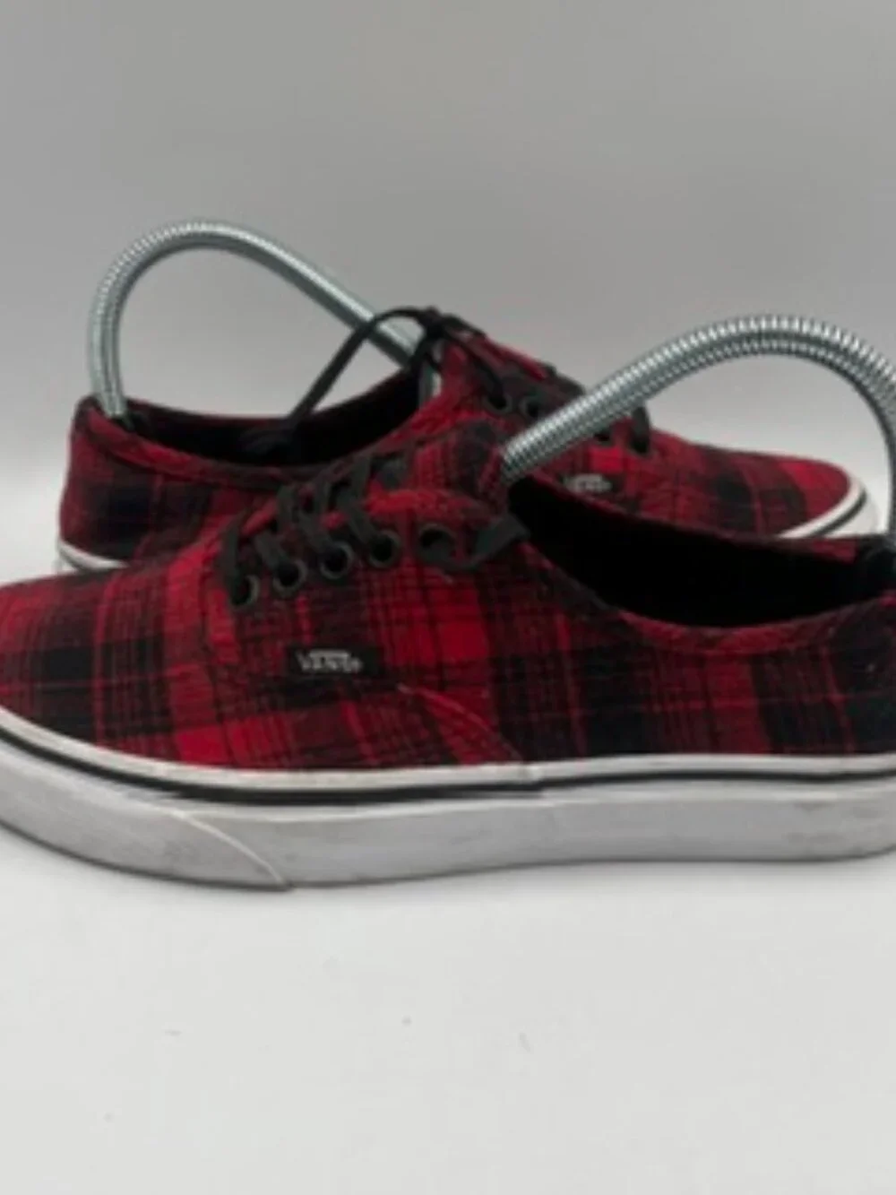 Vans Authentic Flannel Sneakers Unisex W8 M6.5 Red & Black Plaid low top lace up